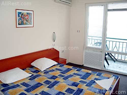 Amon Ra Hotel 12